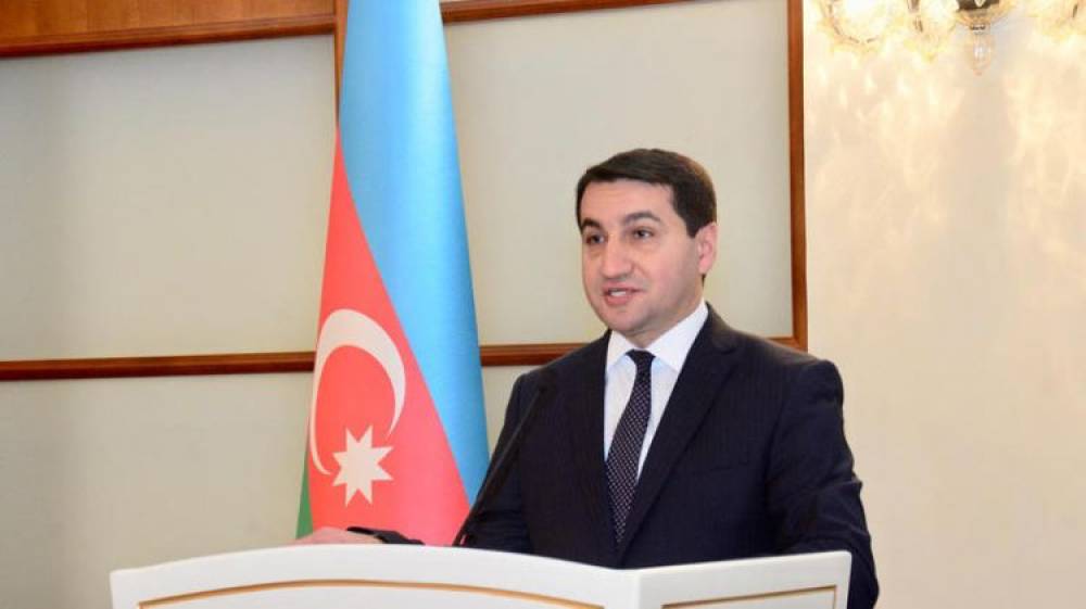 Hikmət Hacıyev: Hazırda Bakı ilə Moskva arasında münasibətlər sabitdir