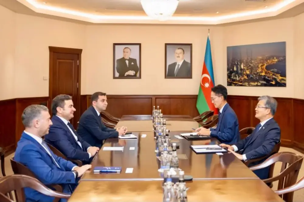 Azərbaycan Koreya ilə aviasiya sahəsində əməkdaşlığı müzakirə edib