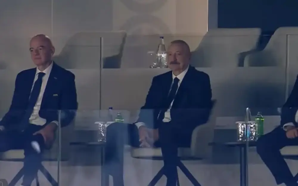 Prezident final matçını stadiondan izlədi