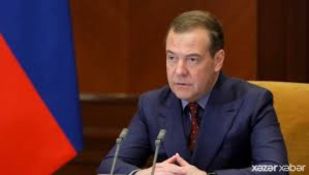 Medvedev Finlandiyanı NATO-ya üzvlüyünə görə nəticələr barədə xəbərdar edib