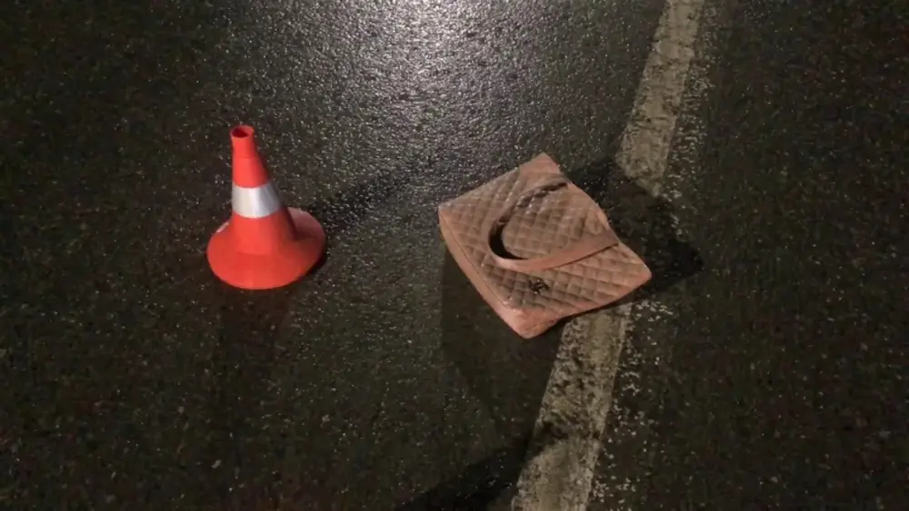 Sabirabadda avtomobil qadını vuraraq öldürüb
