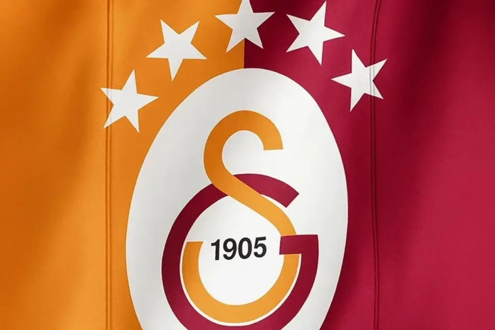 "Qalatasaray" PSJ-nin yetirməsini transfer edib