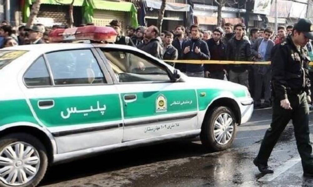 İranda polis avtomobilinə hücum: Ölən və yaralananlar var