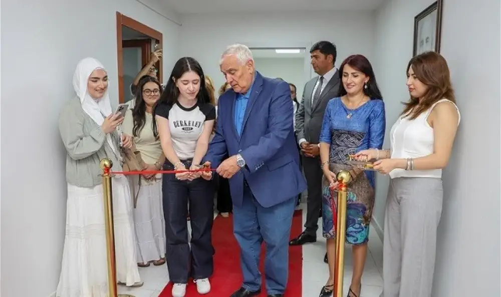 Azərbaycanda yeni radio fəaliyyətə başladı