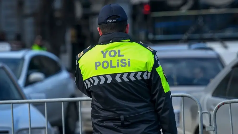 Sürücülərin NƏZƏRİNƏ: Bakıda bəzi yollar axşamdan bağlanacaq - SƏBƏB