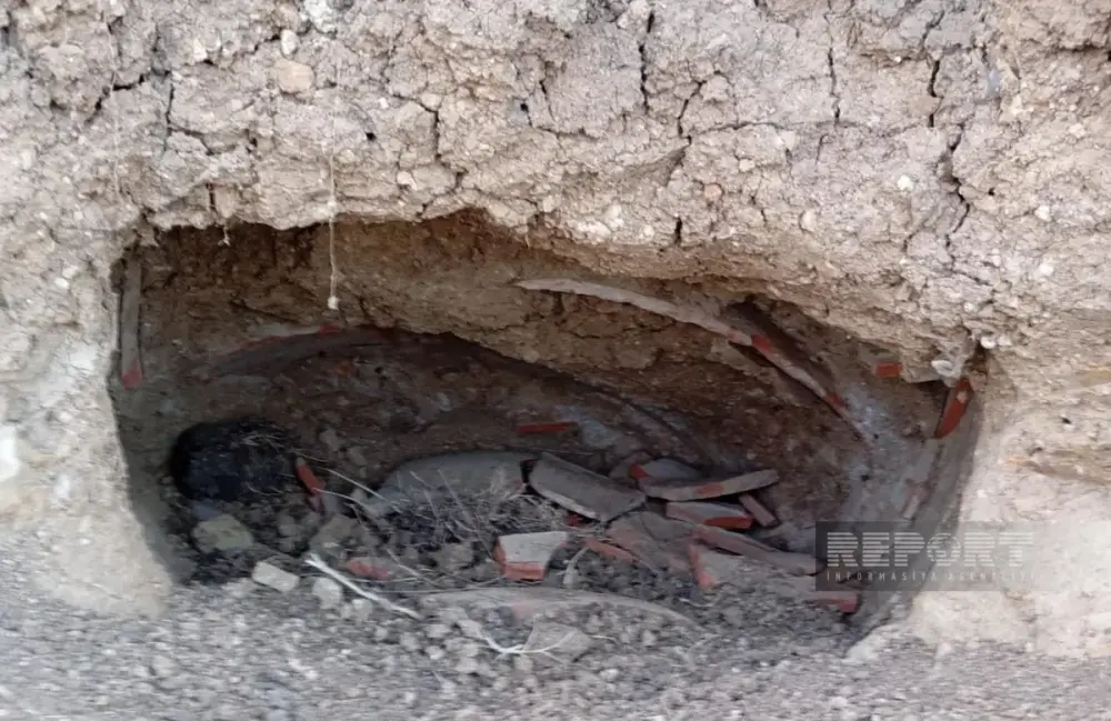Cəlilabadda yol tikintisi zamanı minilliklər əvvələ aid saxsı qablar tapıldı
